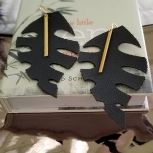 Simply Mahari Jewelry - Black Leaf Earrings Simply Mahari Jewelry - Black Leaf Earrings
